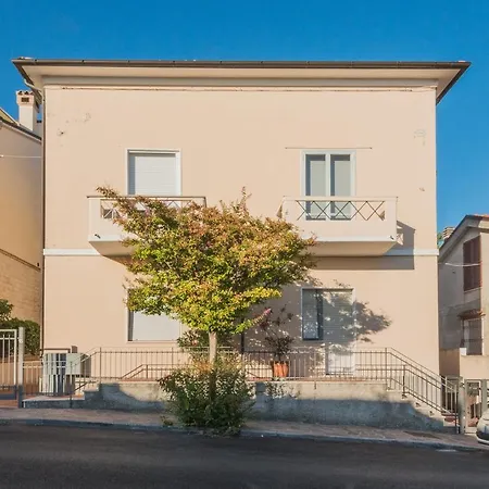 Mare Di Stelle Bed & Breakfast *