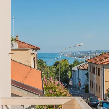 Mare Di Stelle Bed & Breakfast *