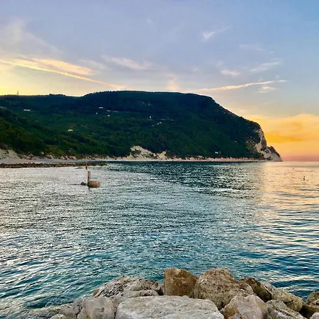 Mare Di Stelle * Sirolo